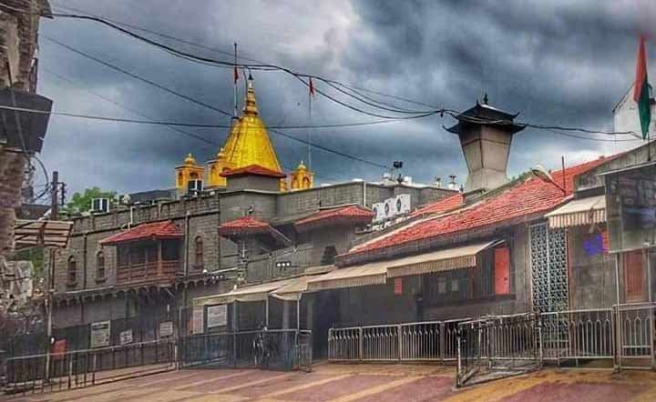 Book Trip With Force urbania Mumbai To Shirdi